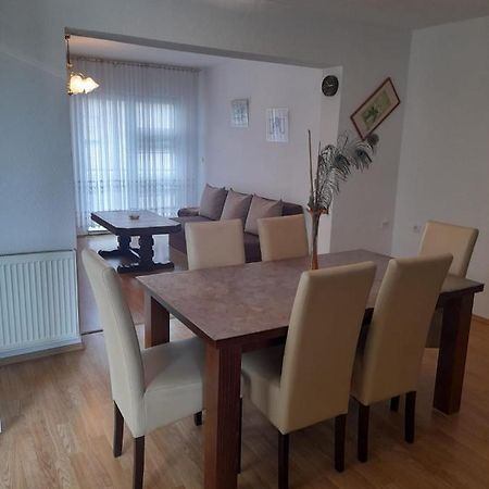 Apartman Sana Lux Leilighet Sanski Most Eksteriør bilde