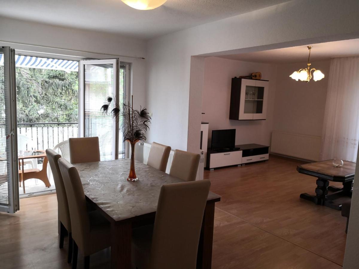 Apartman Sana Lux Leilighet Sanski Most Eksteriør bilde